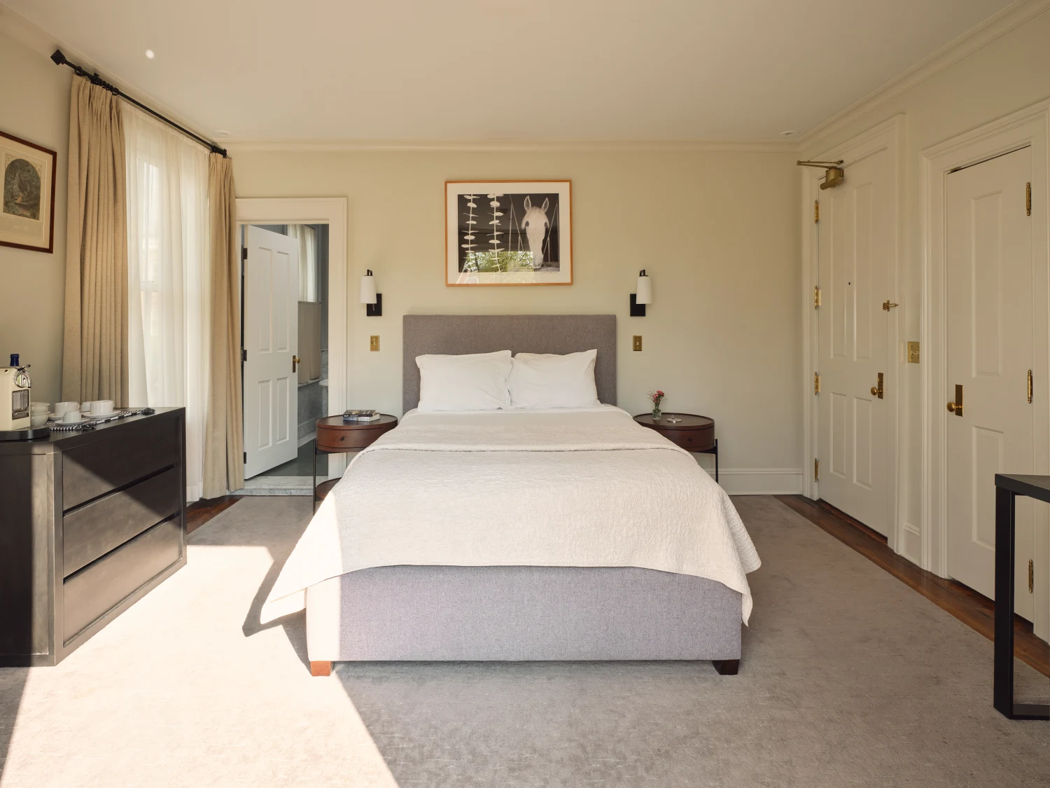 A serene and bright guest room at Hotel Fauchère, offering premier places to stay in Milford, PA.